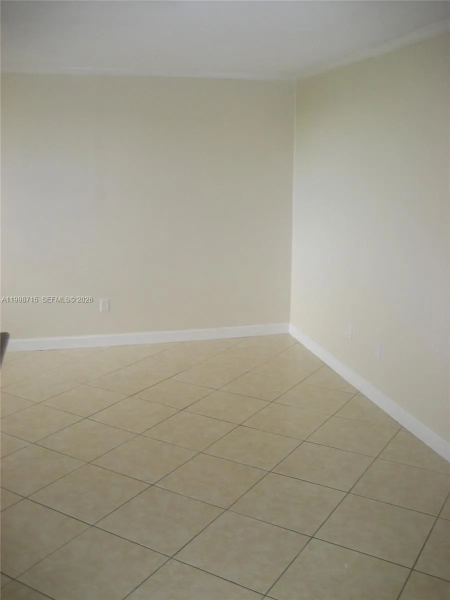 1801 S Treasure Dr # 409, North Bay Village FL 33141