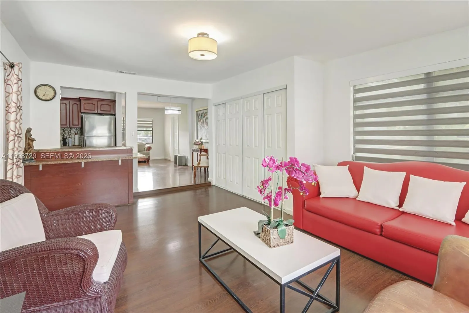 6871 SW 37th St, Miami FL 33155