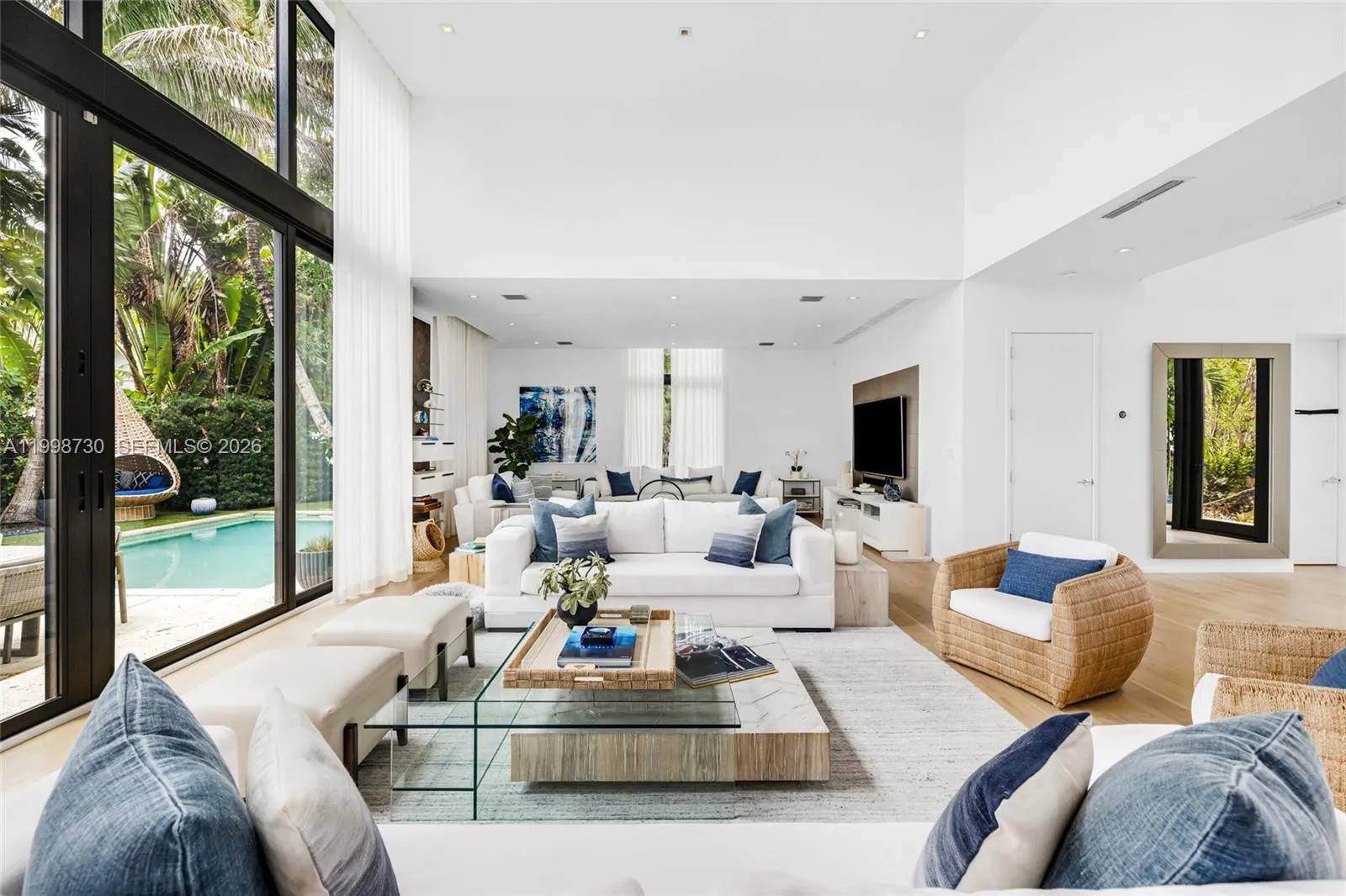 4515 N Michigan Ave, Miami Beach FL 33140