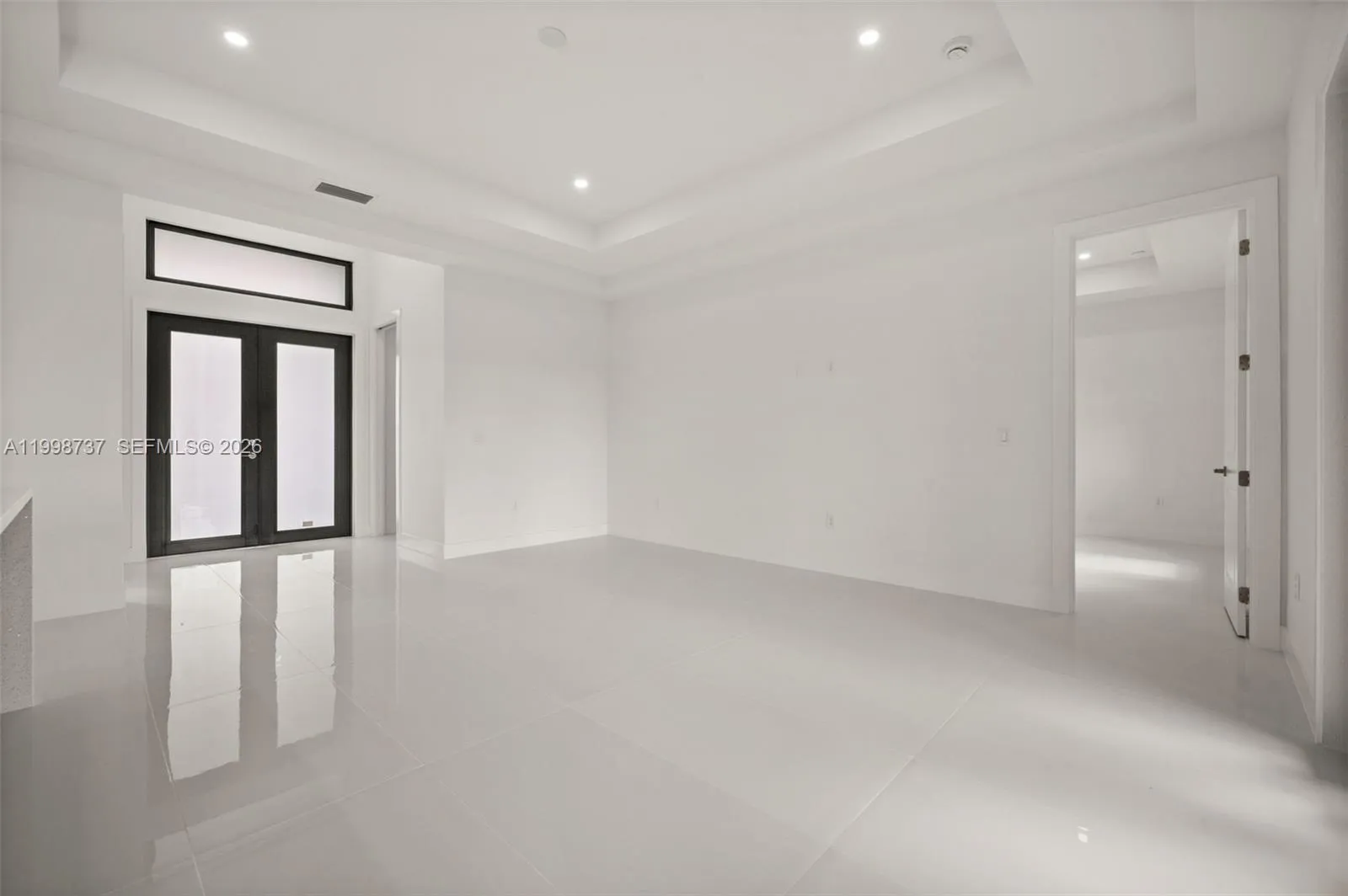 936 Bolivia Dr, Lehigh Acres FL 33974