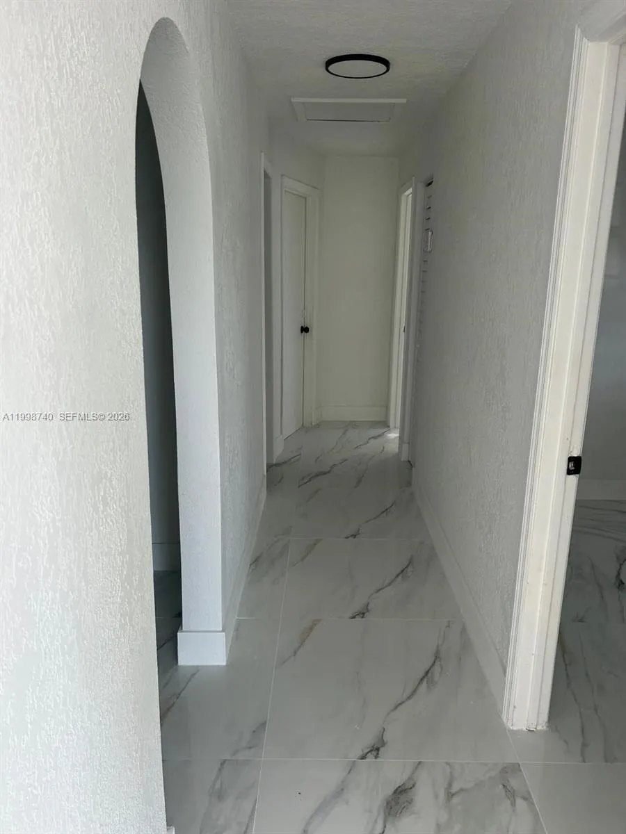 4215 NW 197th St, Miami Gardens FL 33055