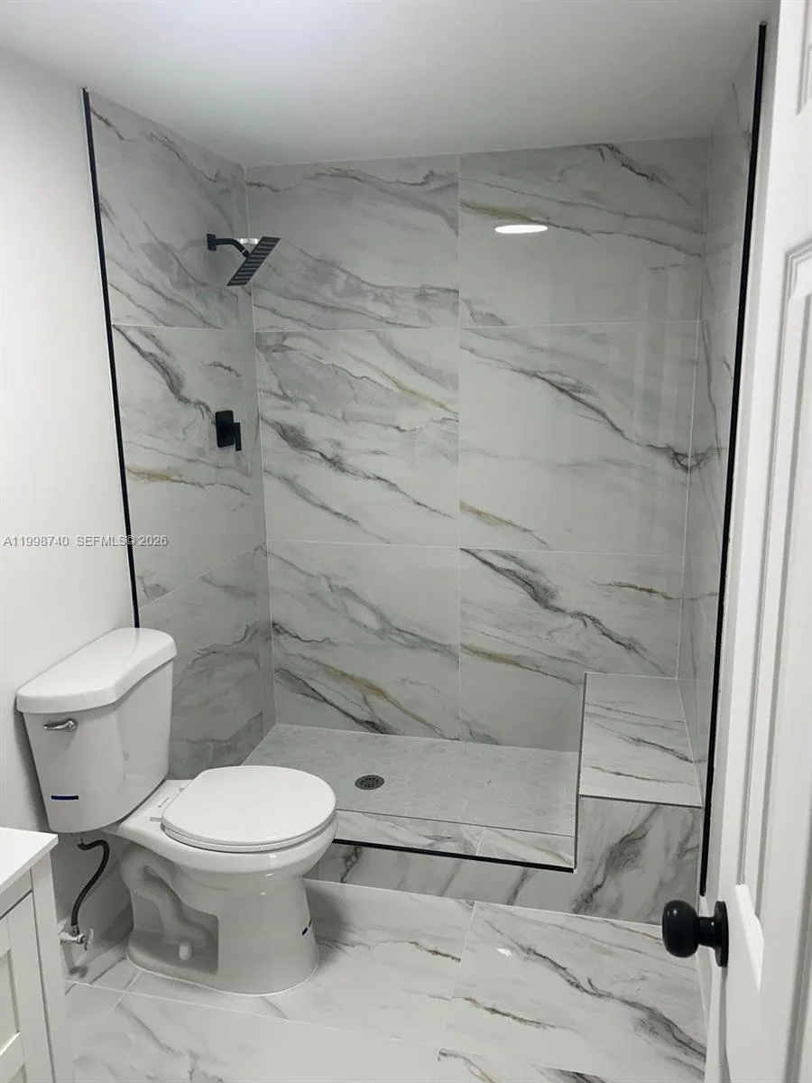 4215 NW 197th St, Miami Gardens FL 33055