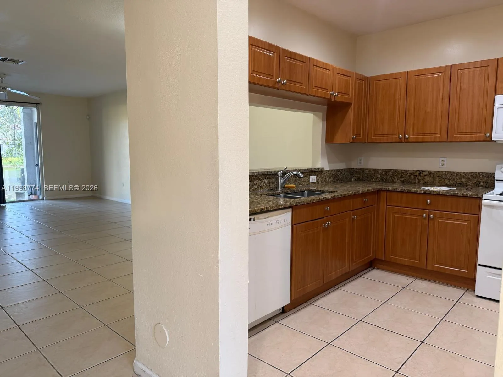 8246 SW 27th St # 103, Miramar FL 33025