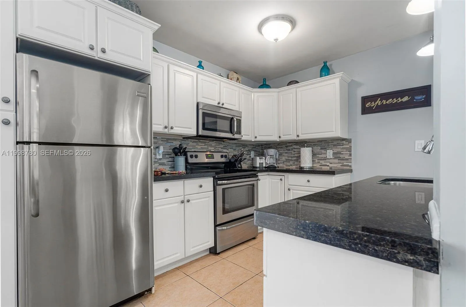 2033 NE 33rd Ave # 2, Fort Lauderdale FL 33305