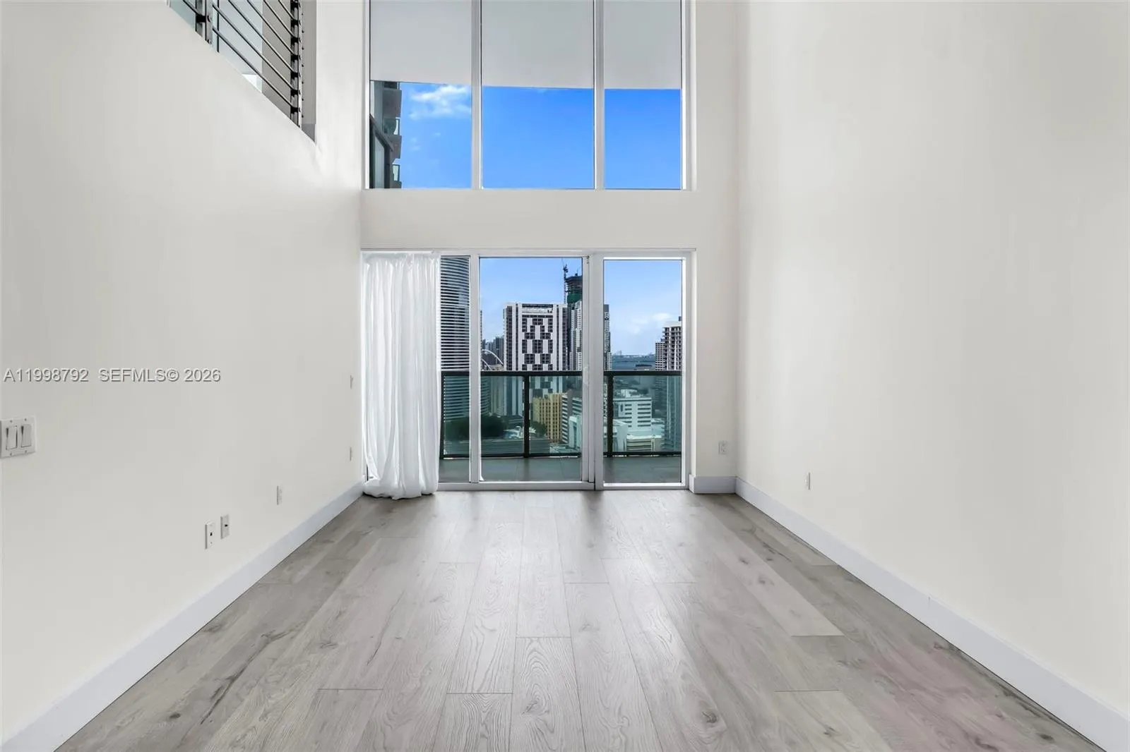 41 SE 5th St # 1709, Miami FL 33131