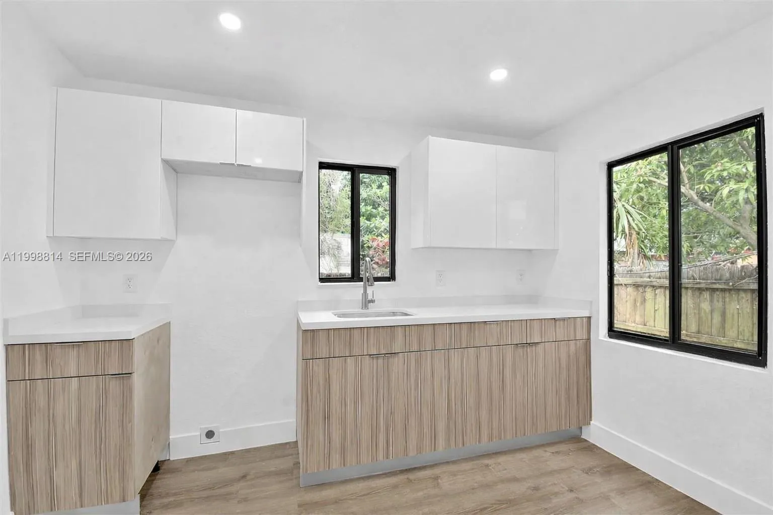 2919 NW 92nd St # R, Miami FL 33147