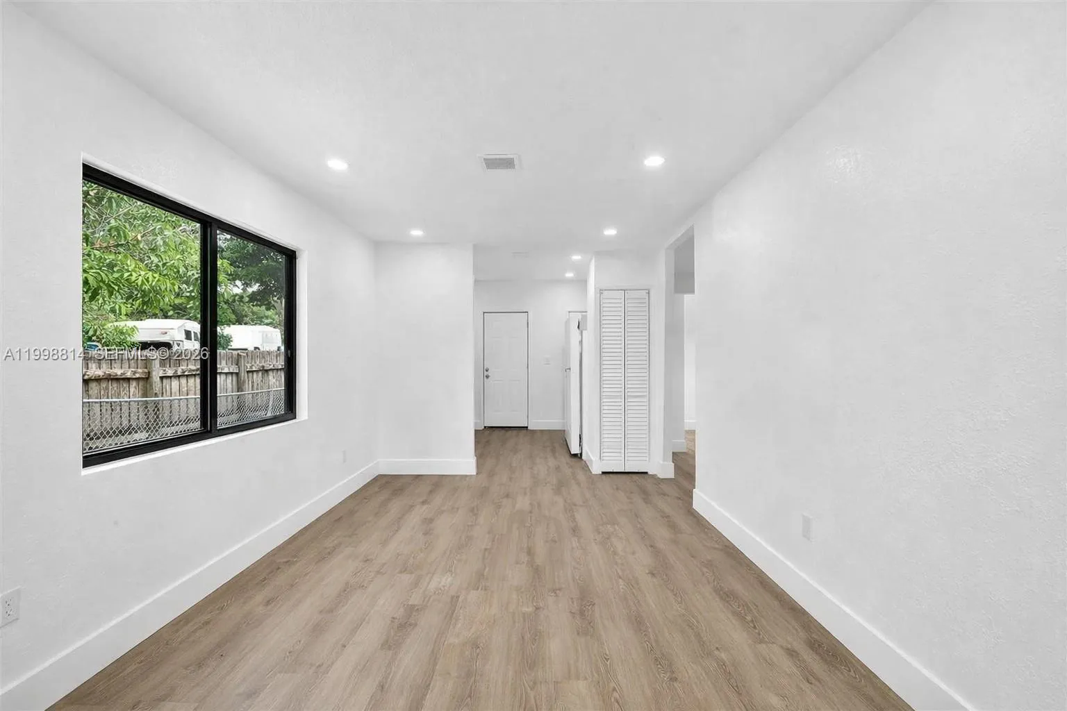 2919 NW 92nd St # R, Miami FL 33147