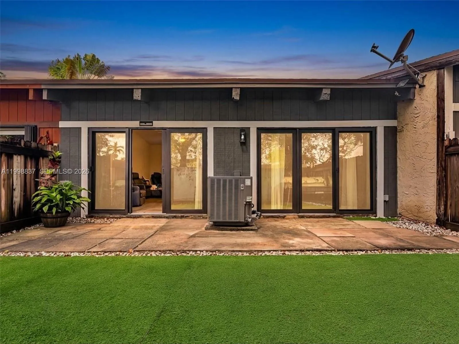 13406 SW 102nd Ln, Miami FL 33186