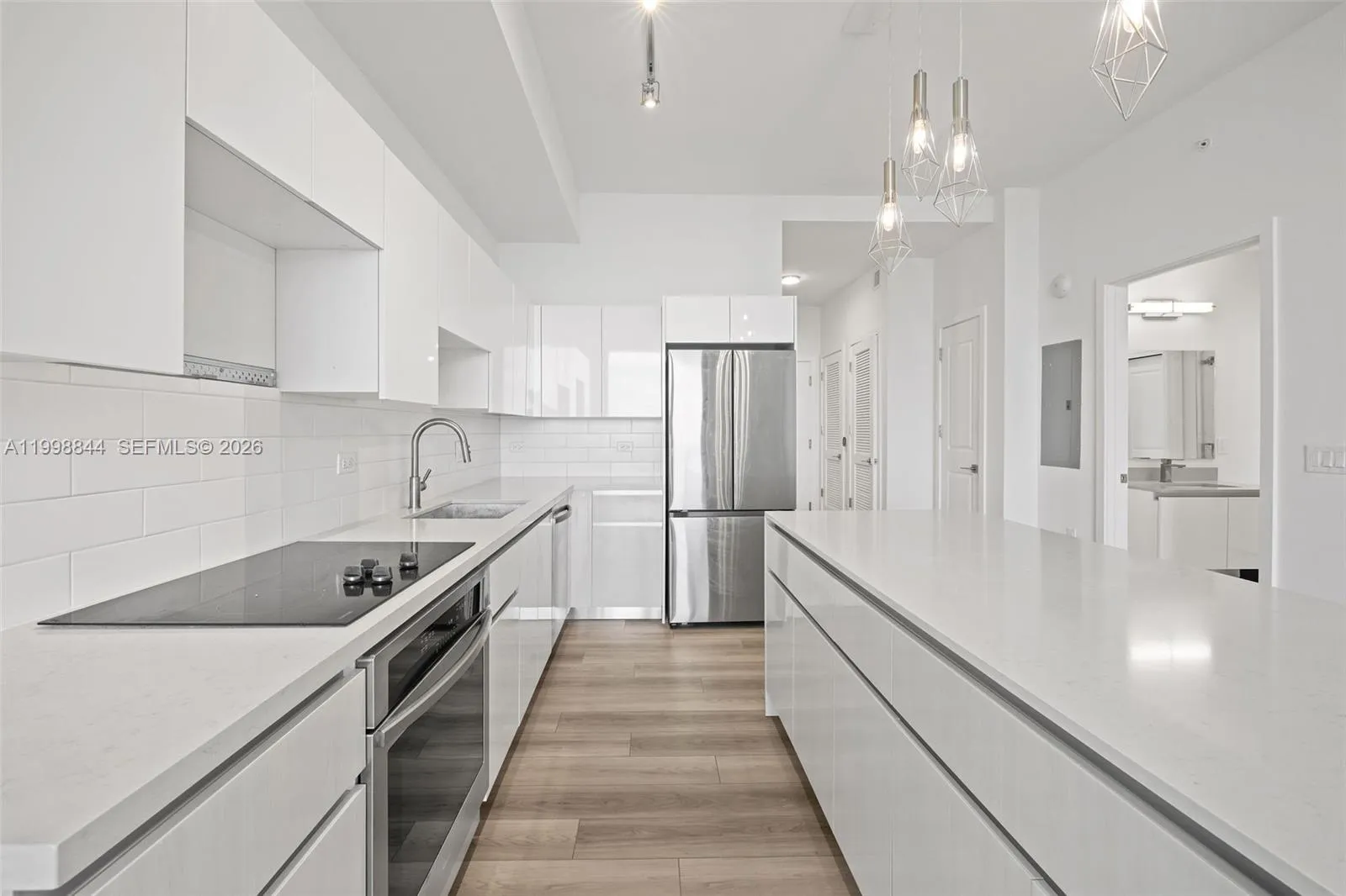 101 Diplomat Pkwy # 1205, Hallandale Beach FL 33009