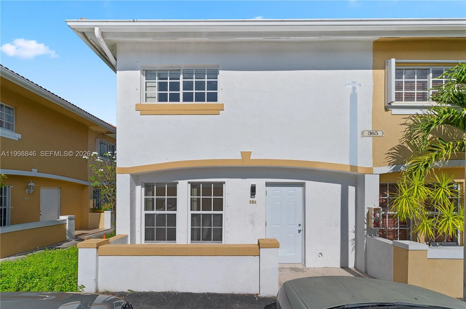 3 bedroom 3 bath for sale at 365 NW 109th Ave # 701, Miami FL 33172