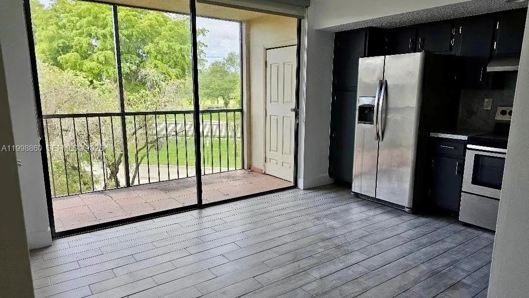 8075 SW 107th Ave # 311, Miami FL 33173