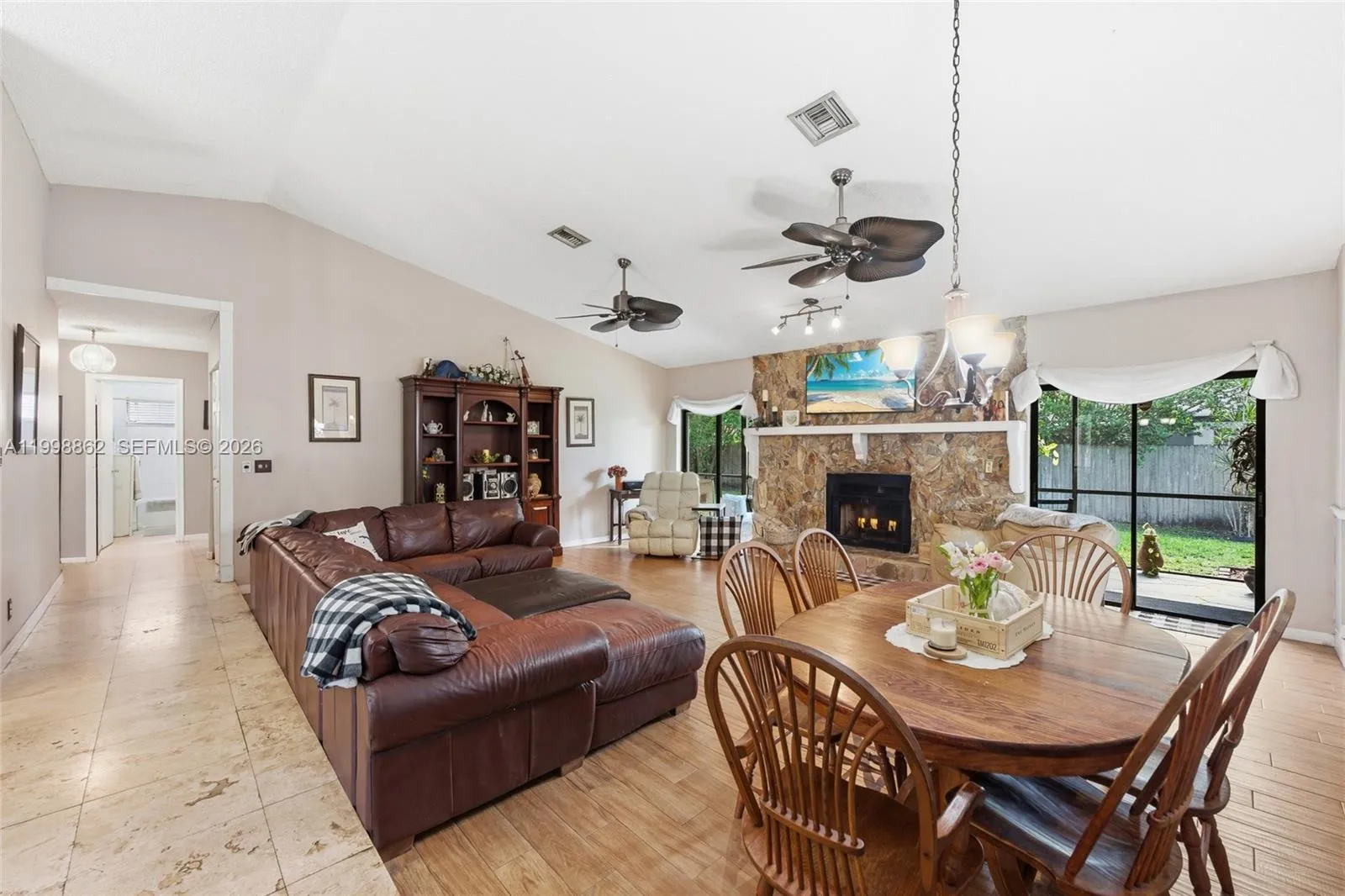 20823 Sugarloaf Ln, Boca Raton FL 33428