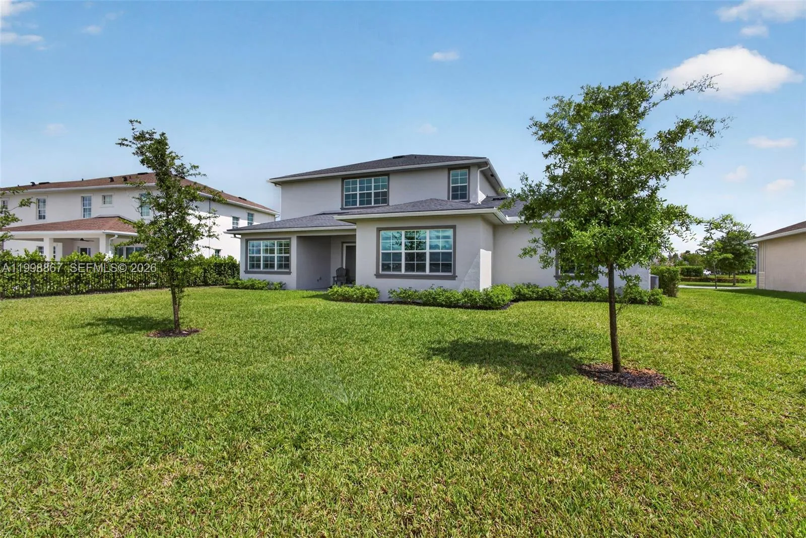 769 Hookline Cir, Loxahatchee FL 33470
