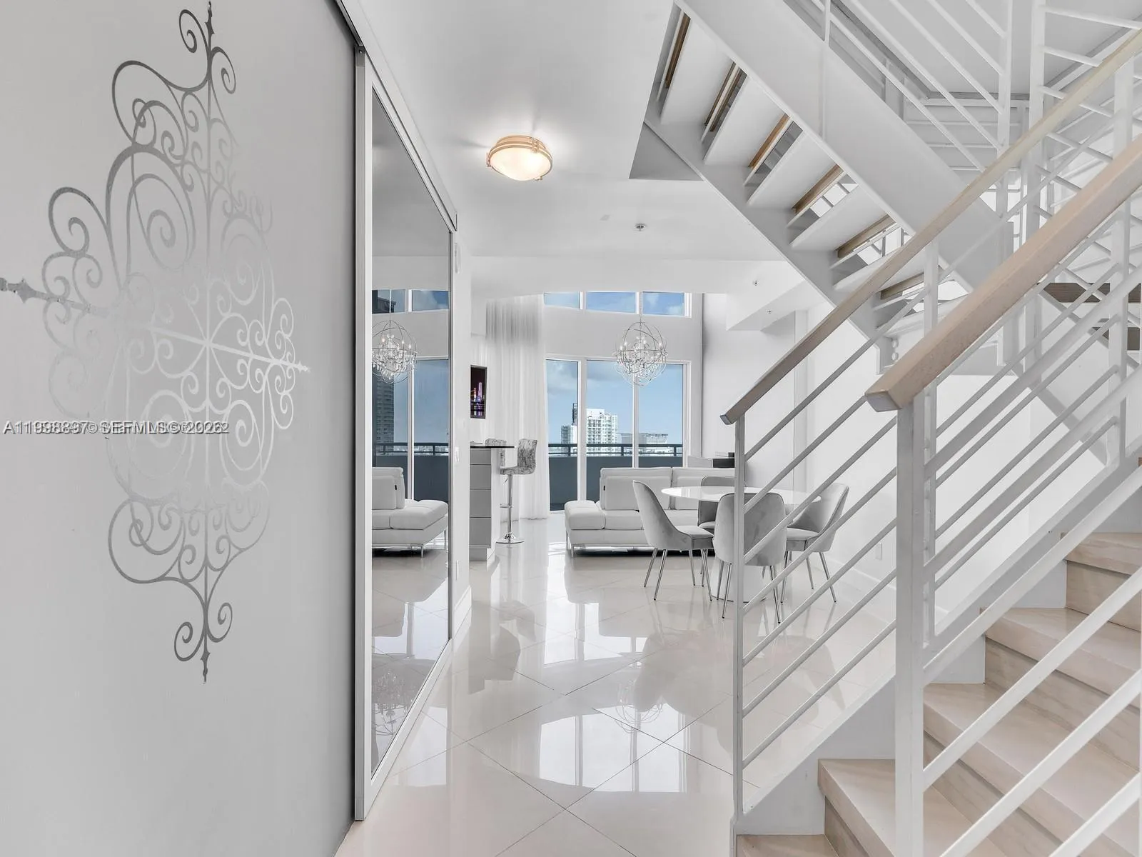 60 SW 13th St # 4818, Miami FL 33130