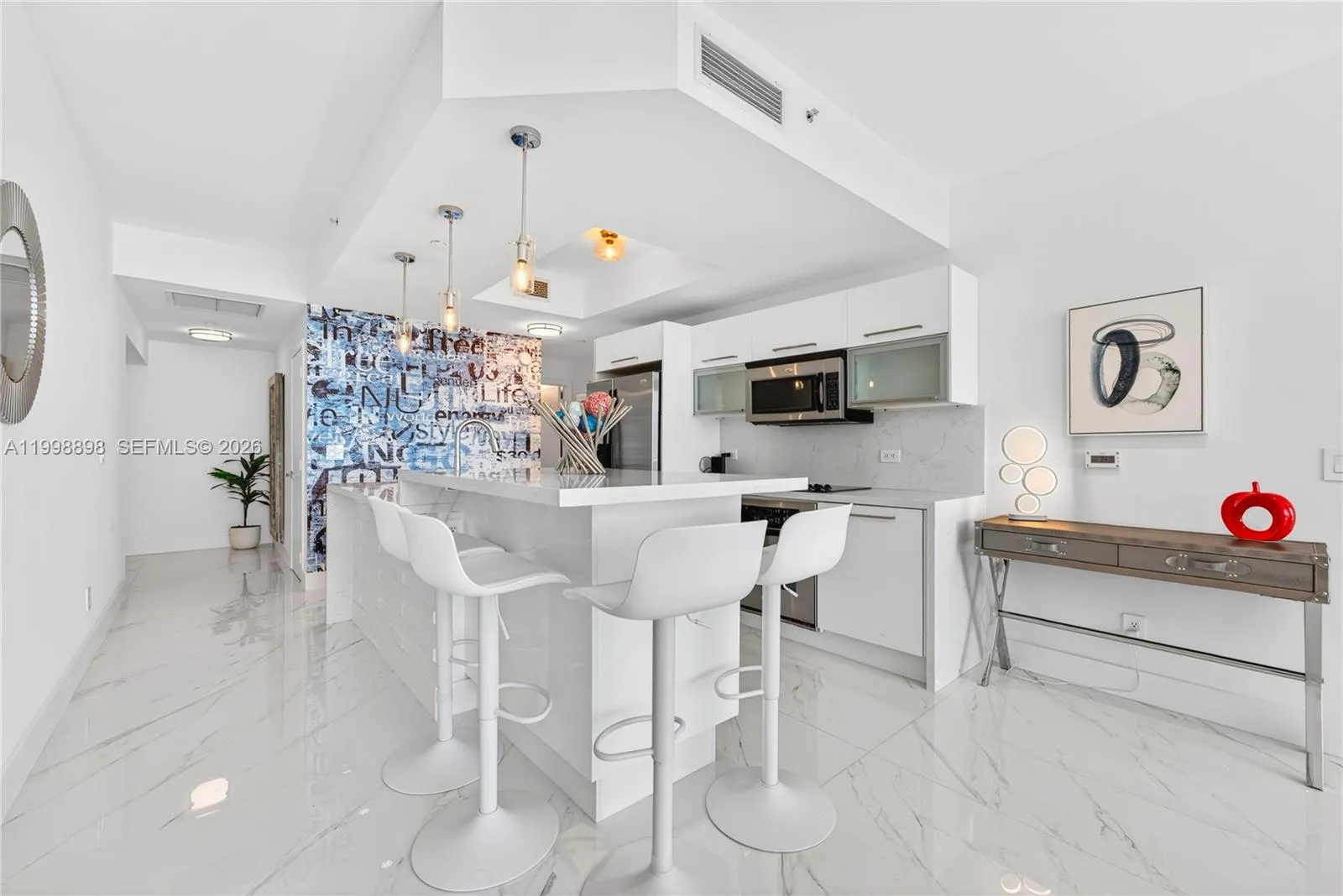 888 Biscayne Blvd # 2404, Miami FL 33132