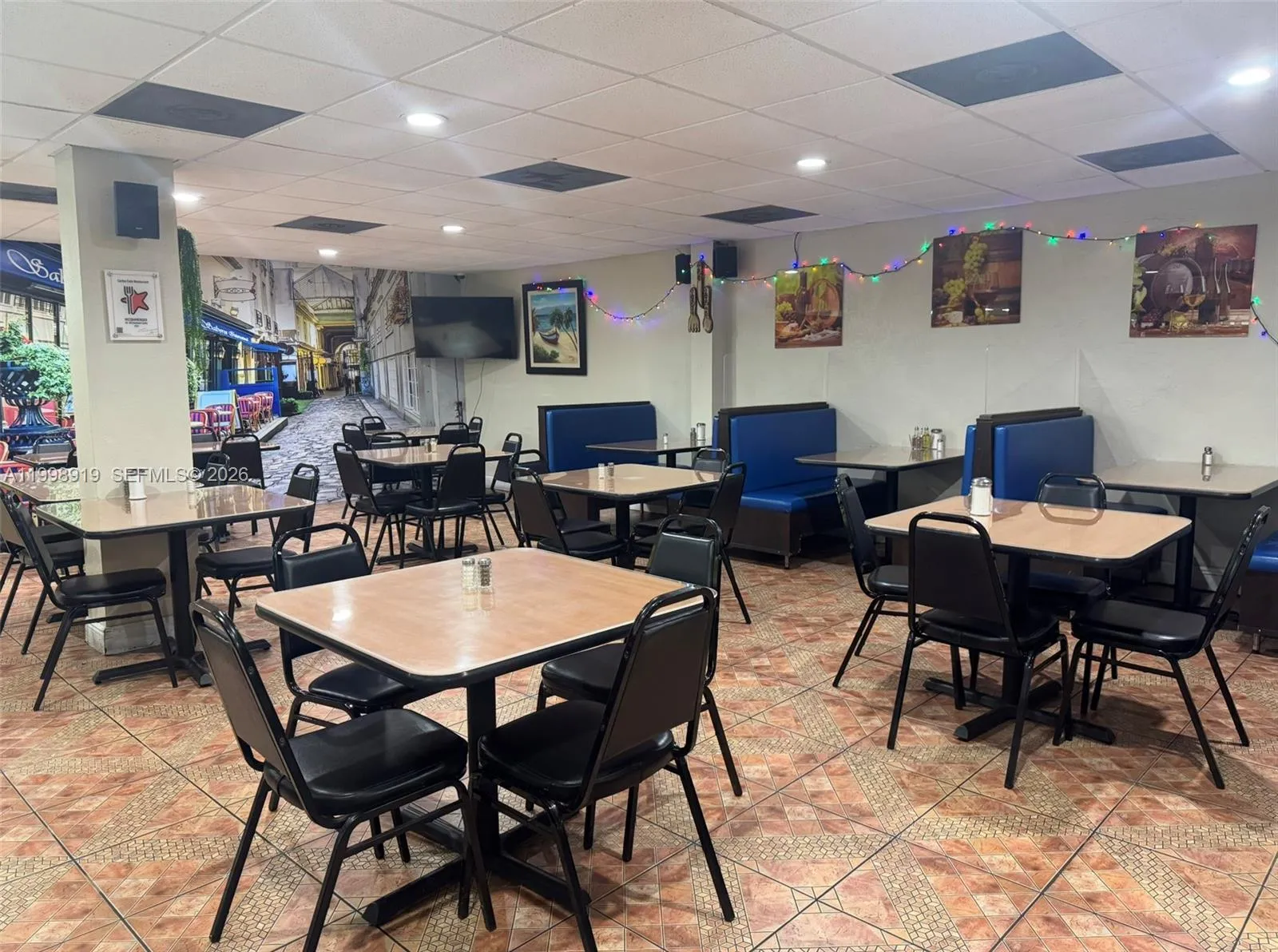 Latin Cafeteria for Sale West Flagler, Miami FL 33144