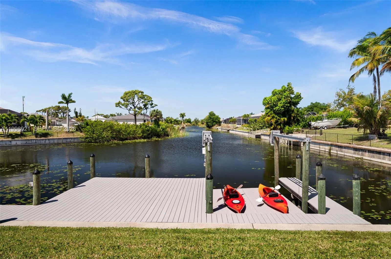 1808 SW 8th Place, Cape Coral FL 33991