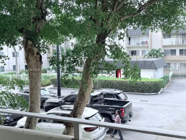 7785 SW 86th St # 219, Miami FL 33143