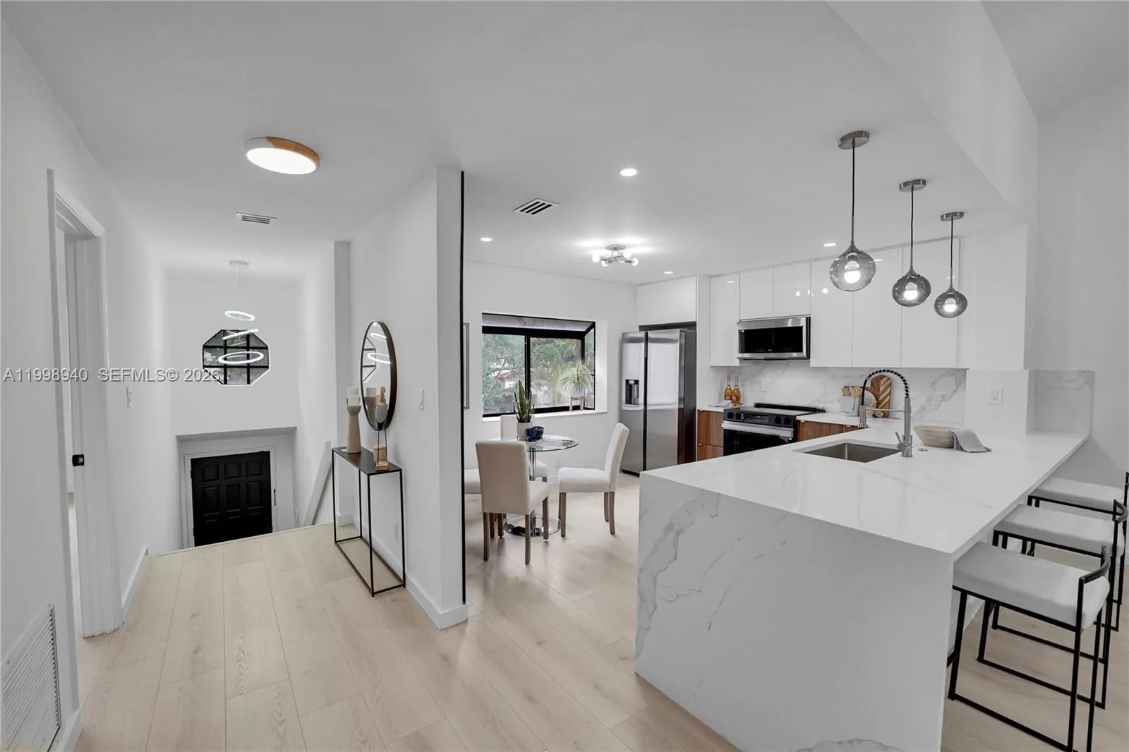 7736 La Mirada Dr, Boca Raton FL 33433