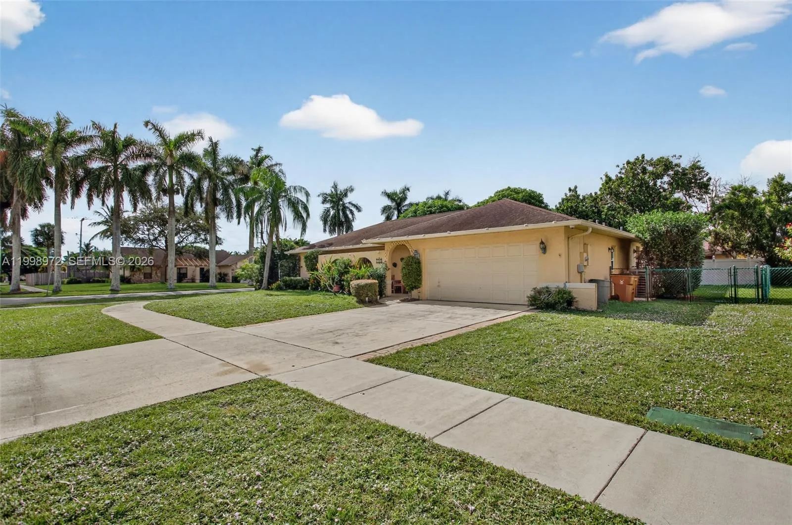 701 NW 41st Ter, Deerfield Beach FL 33442