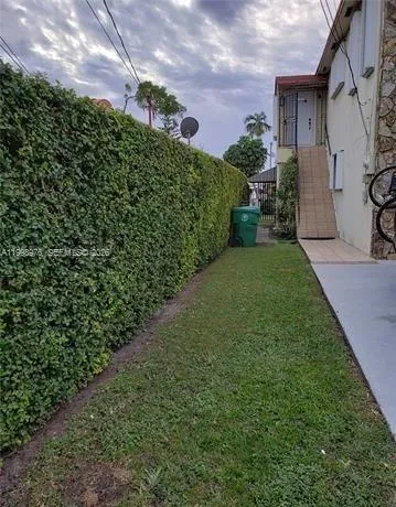 254 NW 60 Ct # 1, Miami FL 33126