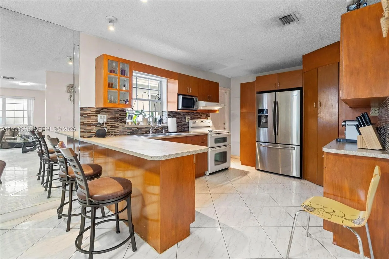 847 W 34th St, Hialeah FL 33012