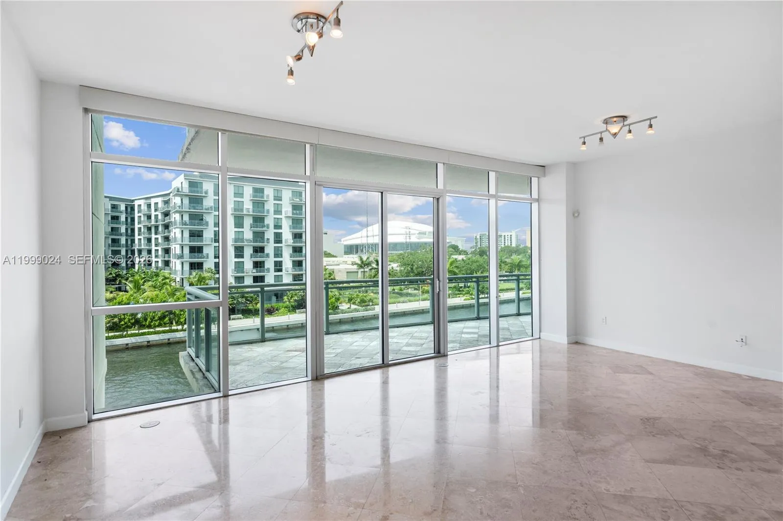 1090 NW N River Dr # 402, Miami FL 33136