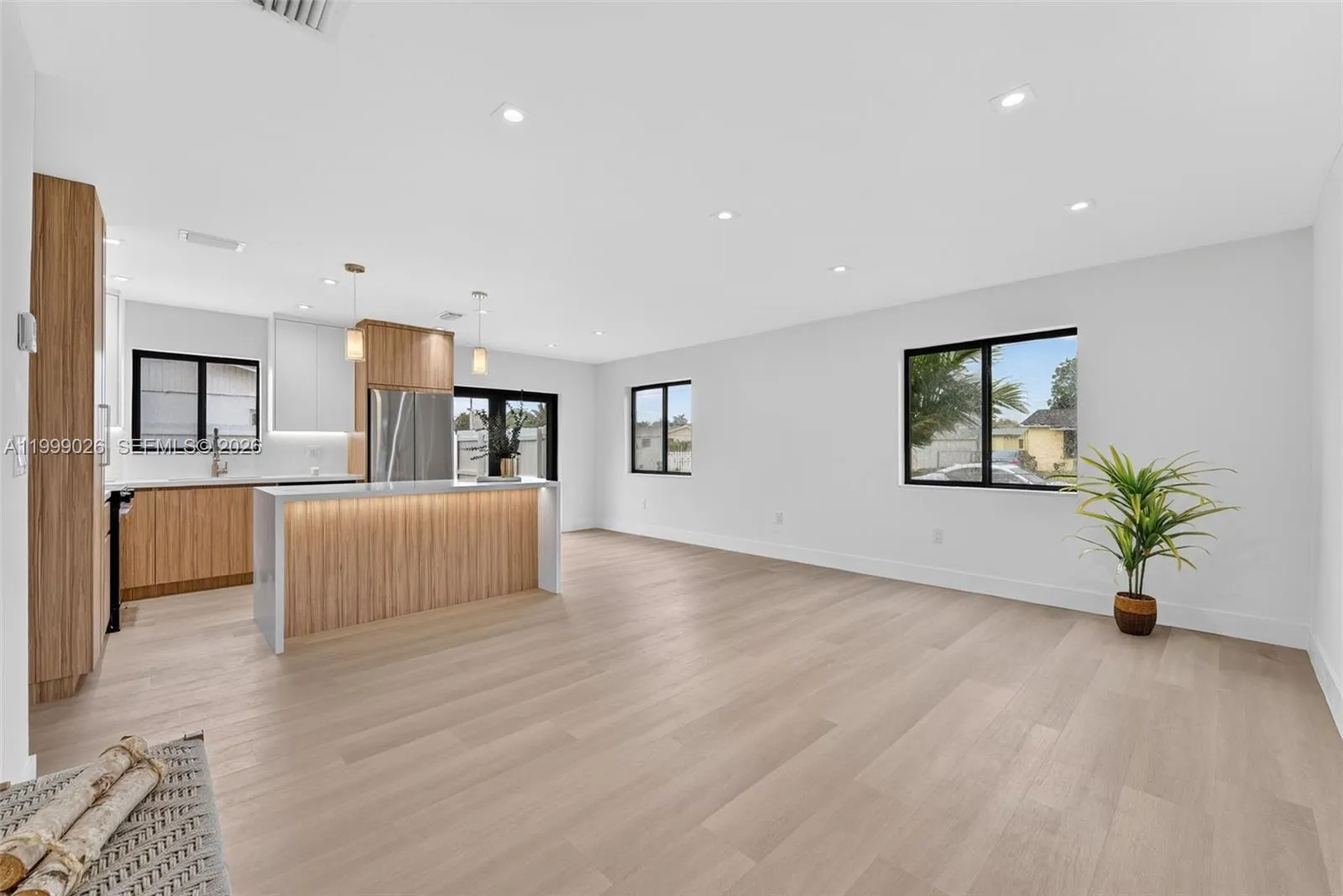 19730 NW 44th Ct, Miami Gardens FL 33055