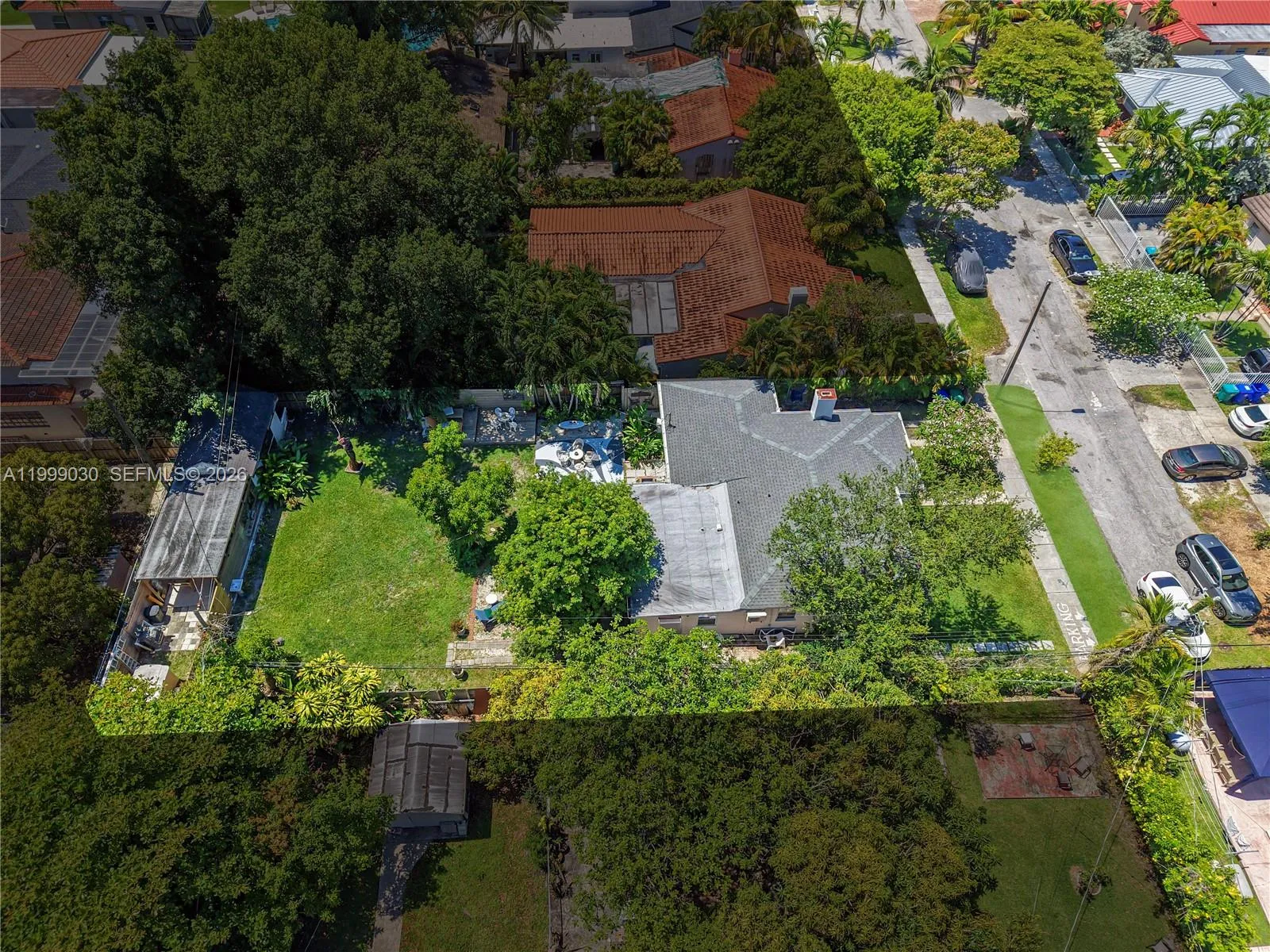 2615 SW 34th Ct, Miami FL 33133