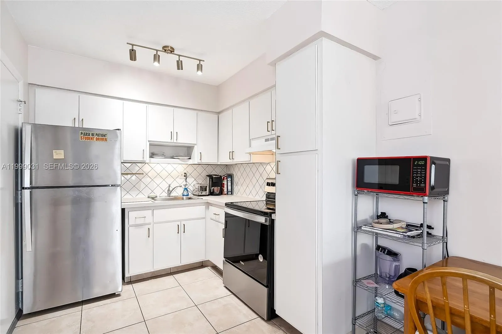 1824 Monroe St # 10, Hollywood FL 33020