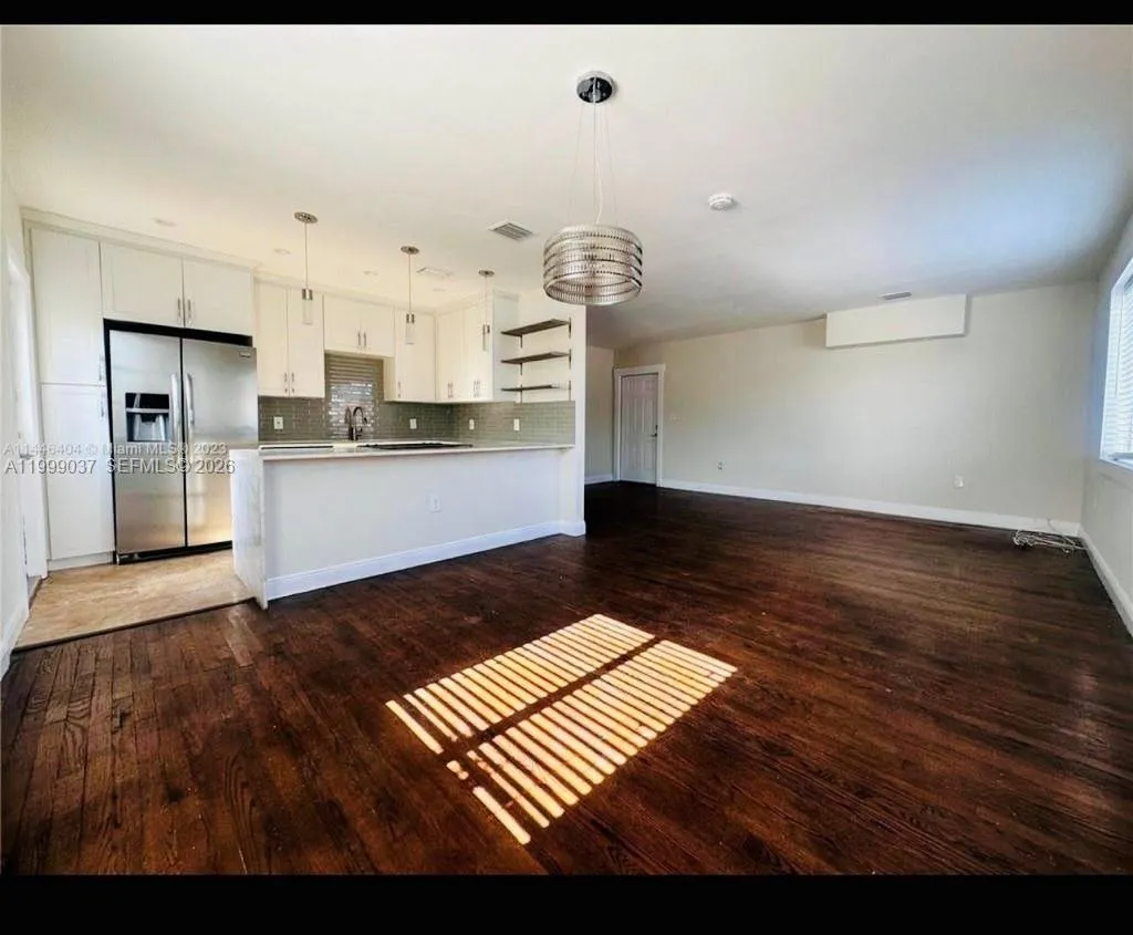 2775 SW 1st St, Miami FL 33135