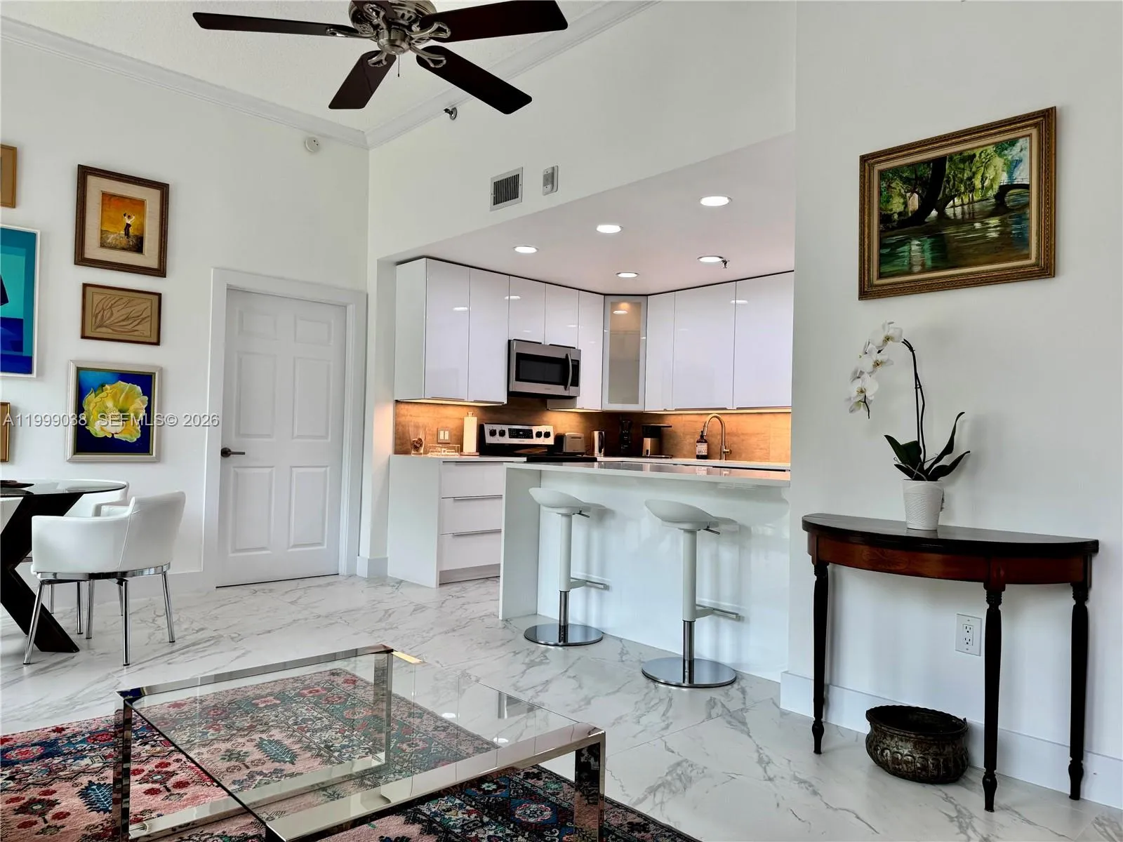 7800 Collins Ave # 101, Miami Beach FL 33141