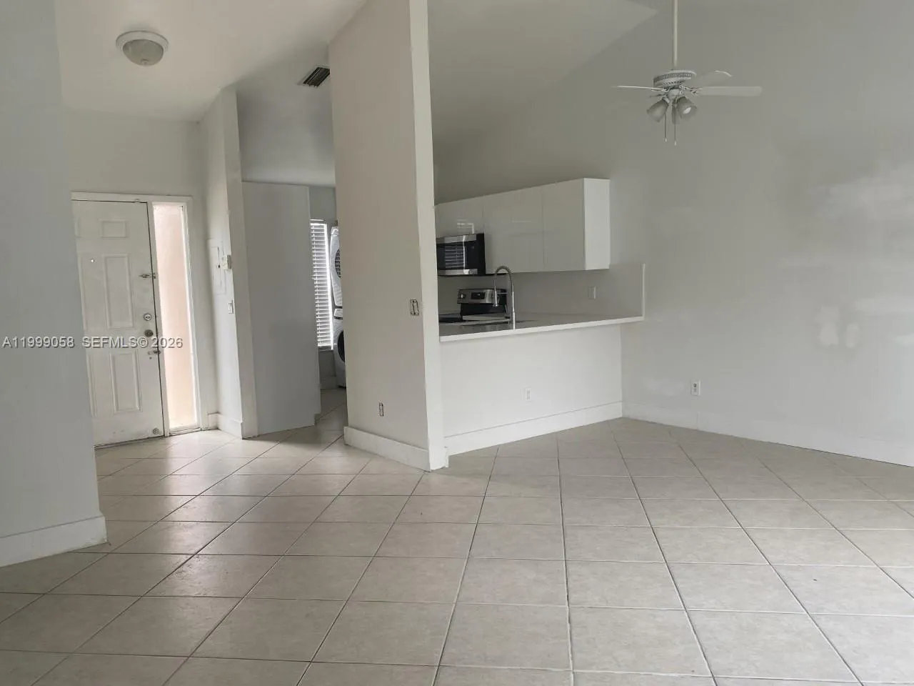 219 SE 8th St # 601, Hallandale Beach FL 33009