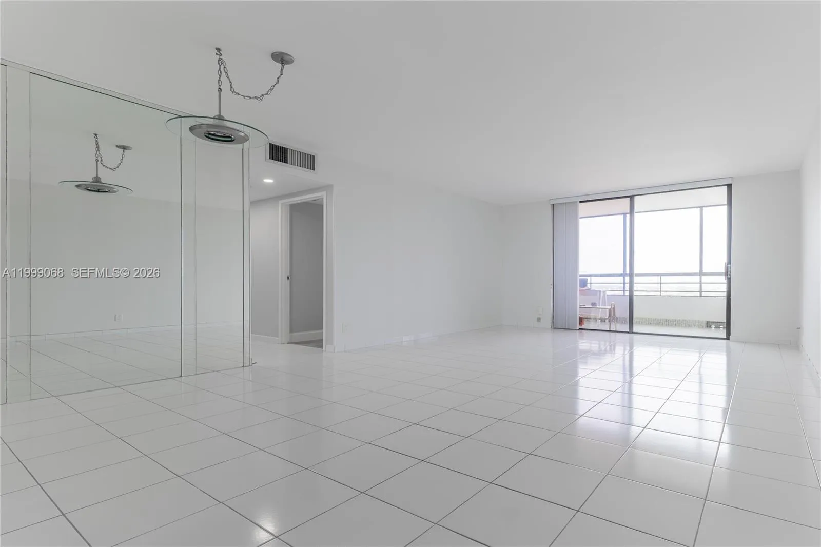 500 Three Islands Blvd # 1110, Hallandale Beach FL 33009