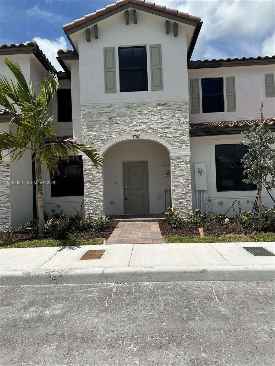 11767 SW 246th Ter, Homestead FL 33032