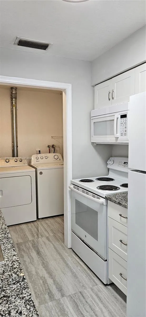 1408 SW 9th Ave # 1408, Fort Lauderdale FL 33315