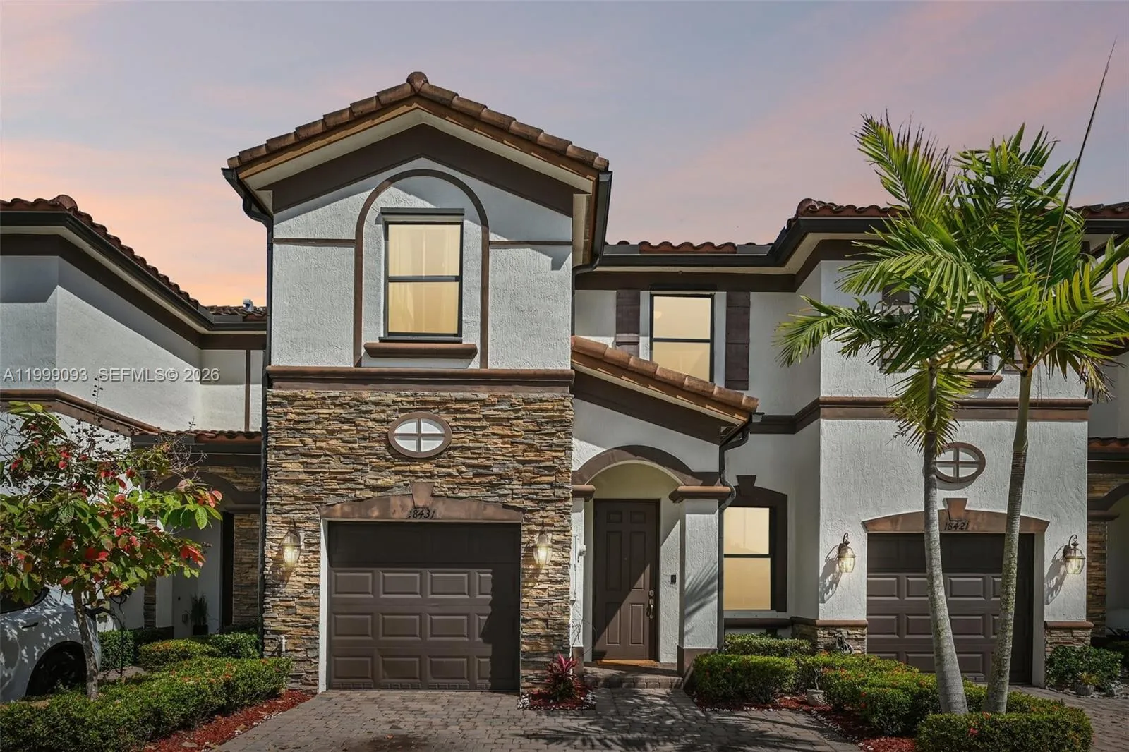 18431 NW 89th Ct, Hialeah FL 33018