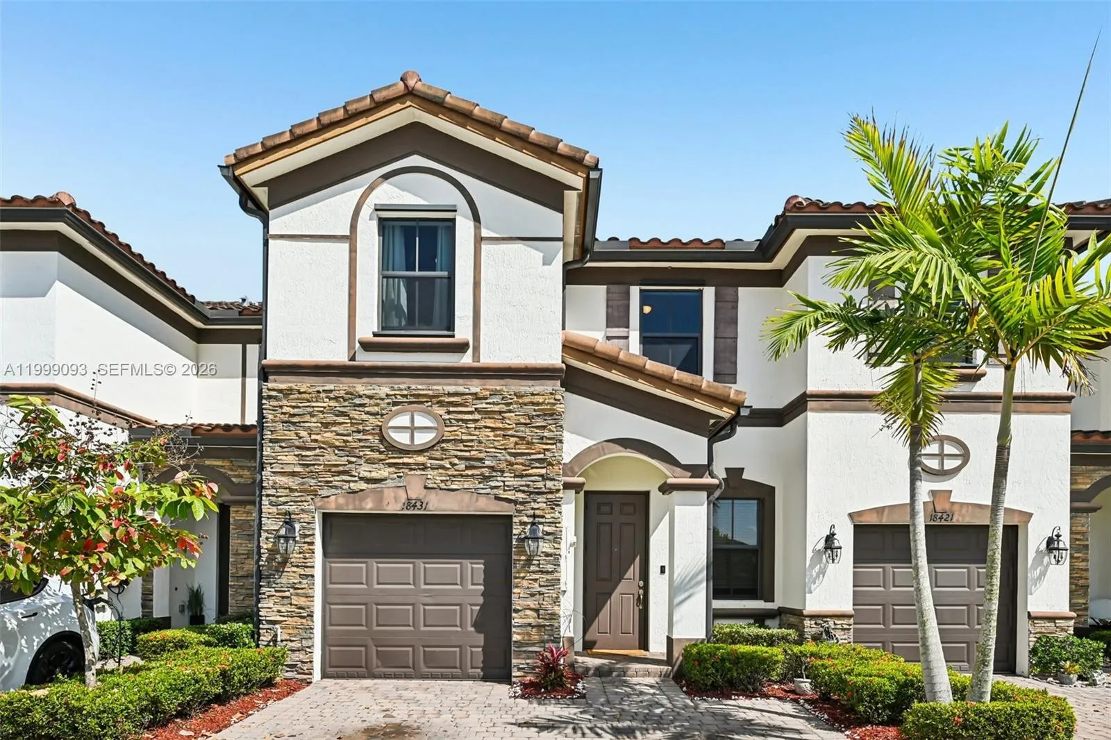 18431 NW 89th Ct, Hialeah FL 33018