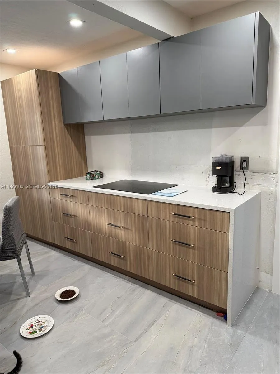 423 NW 32nd Pl # 1, Miami FL 33125