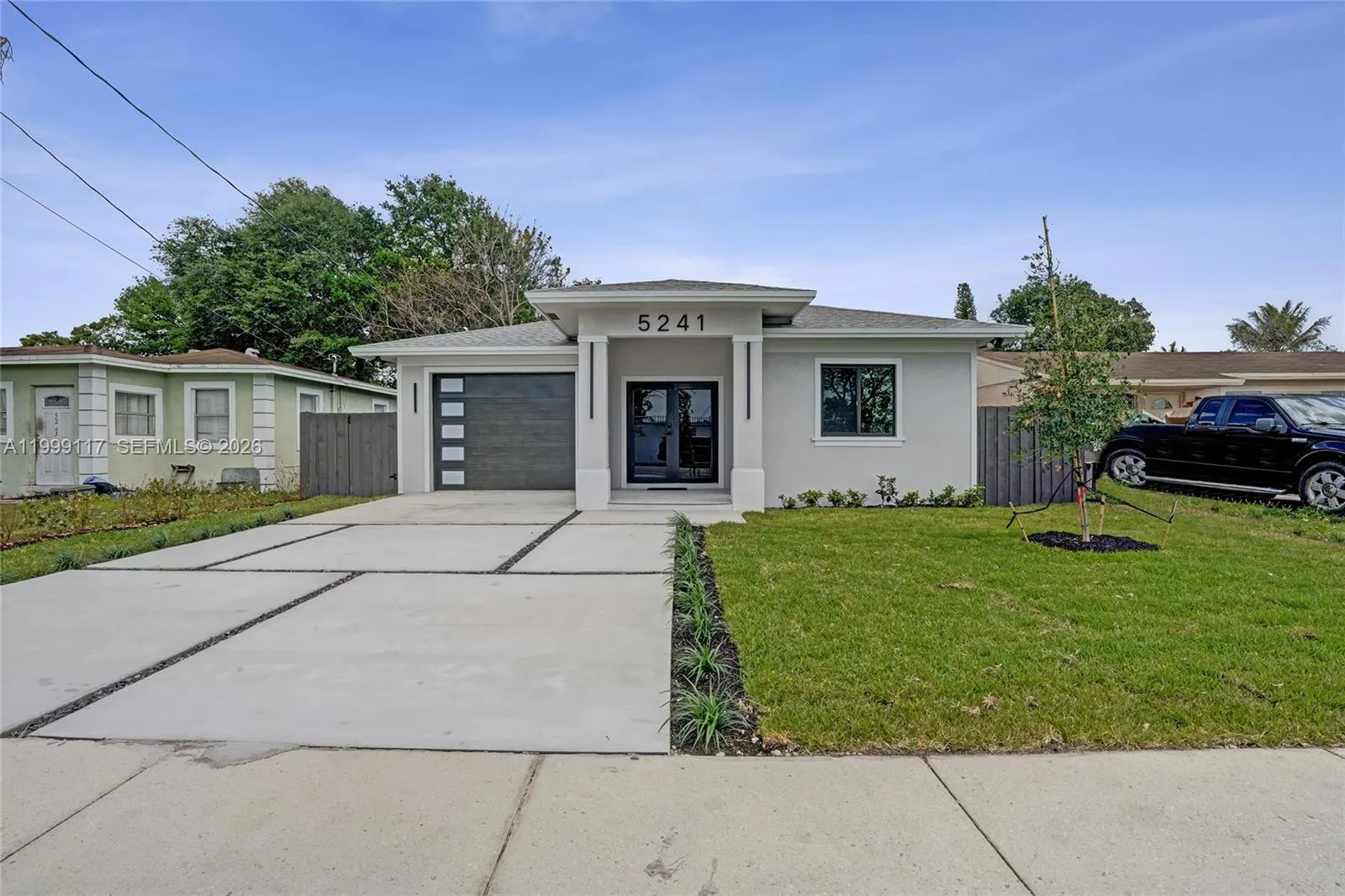 5241 SW 25th St, West Park FL 33023