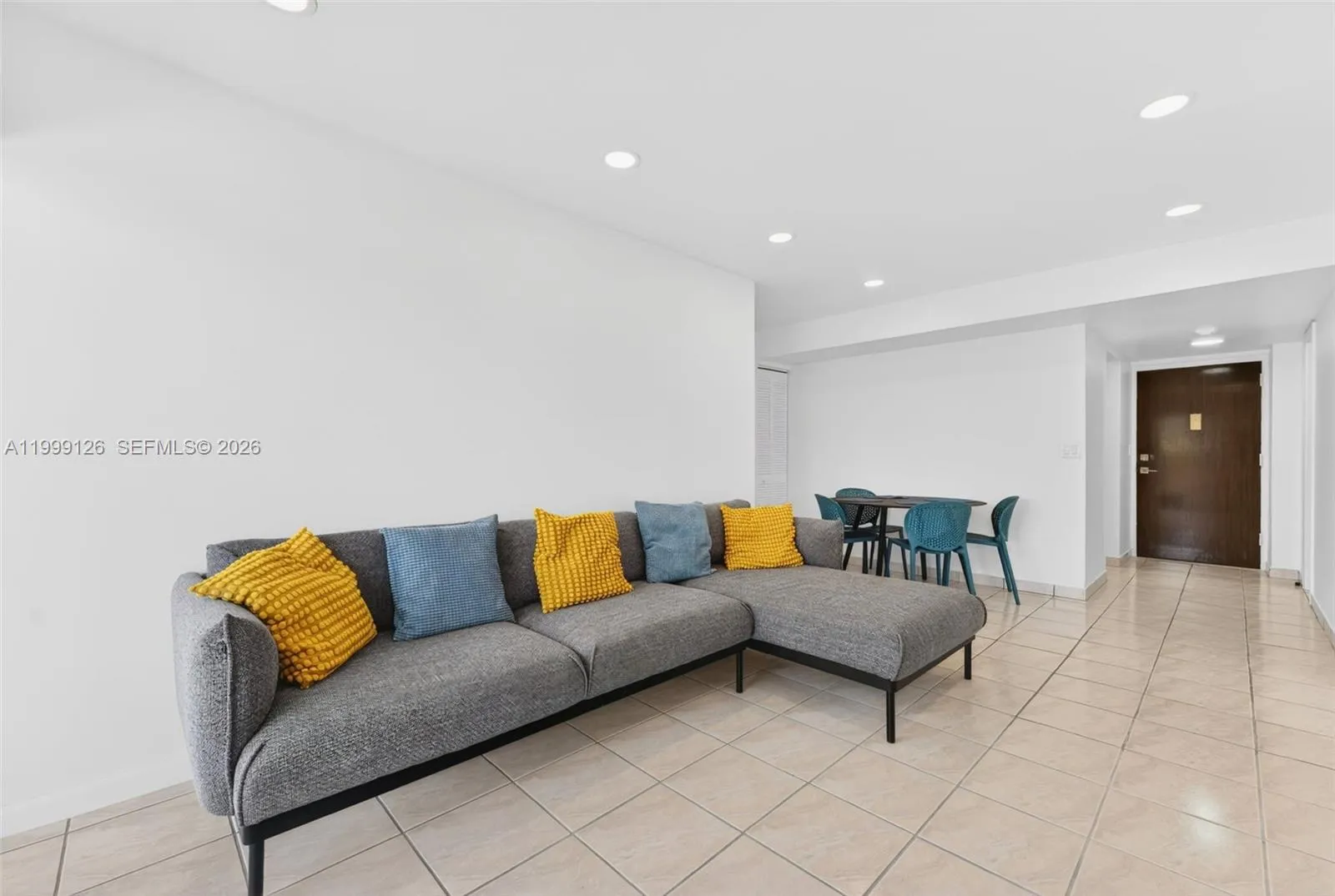 8250 Byron Ave # 404, Miami Beach FL 33141