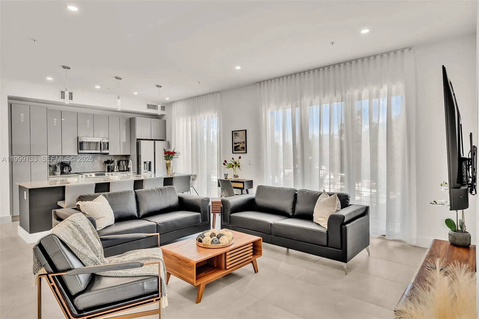 2100 Miami Rd # 204, Fort Lauderdale FL 33316