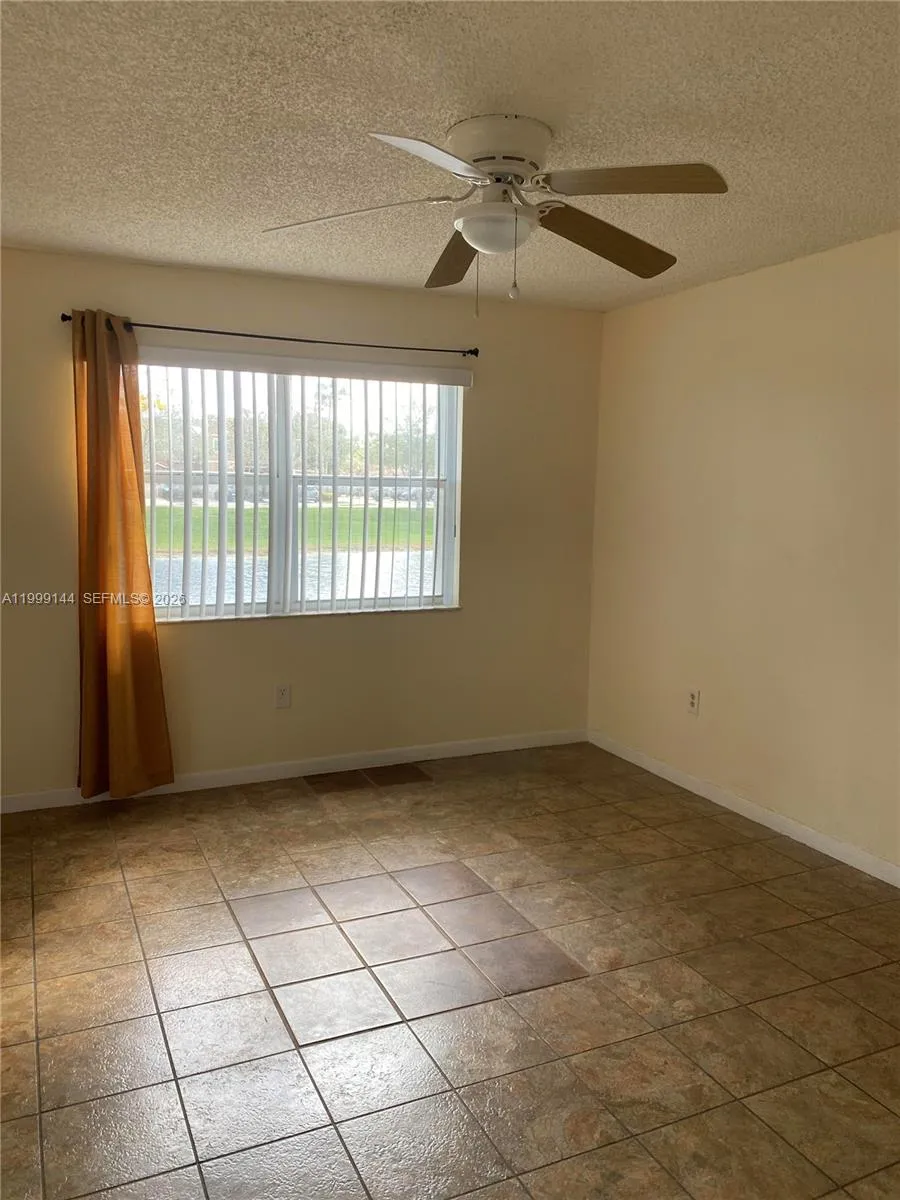 8500 SW 212th St # 106, Cutler Bay FL 33189