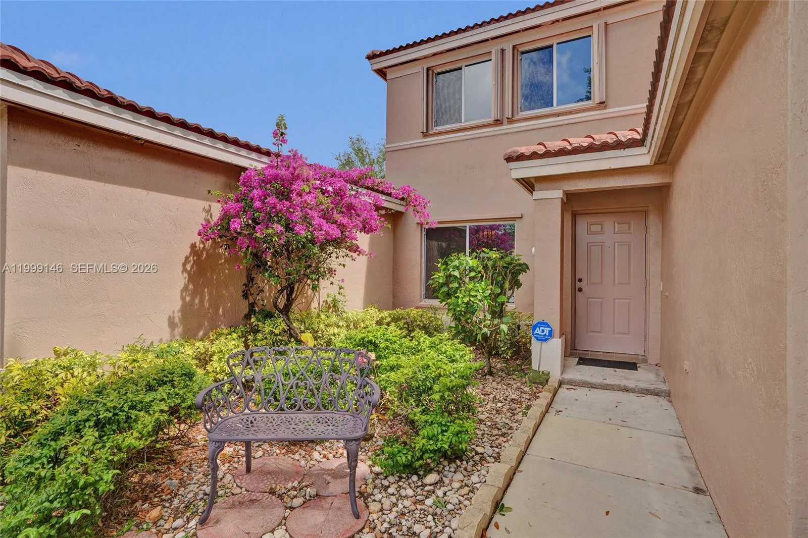 11155 SW 17th Mnr, Davie FL 33324