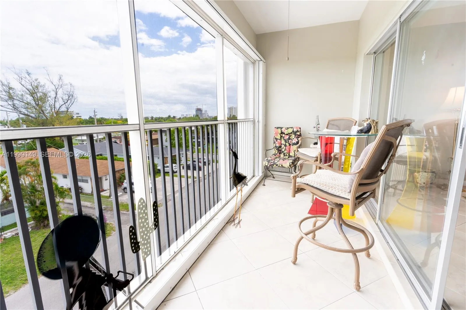 330 SE 2nd St # 405F, Hallandale Beach FL 33009