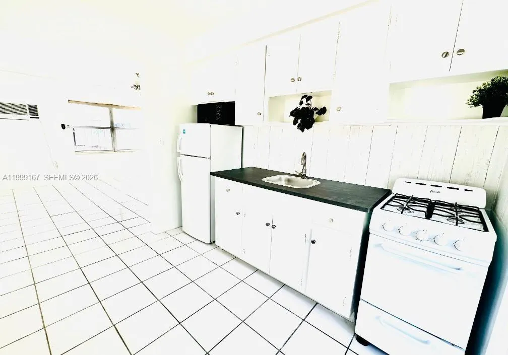 1004 N 16th Ave # 1, Hollywood FL 33020