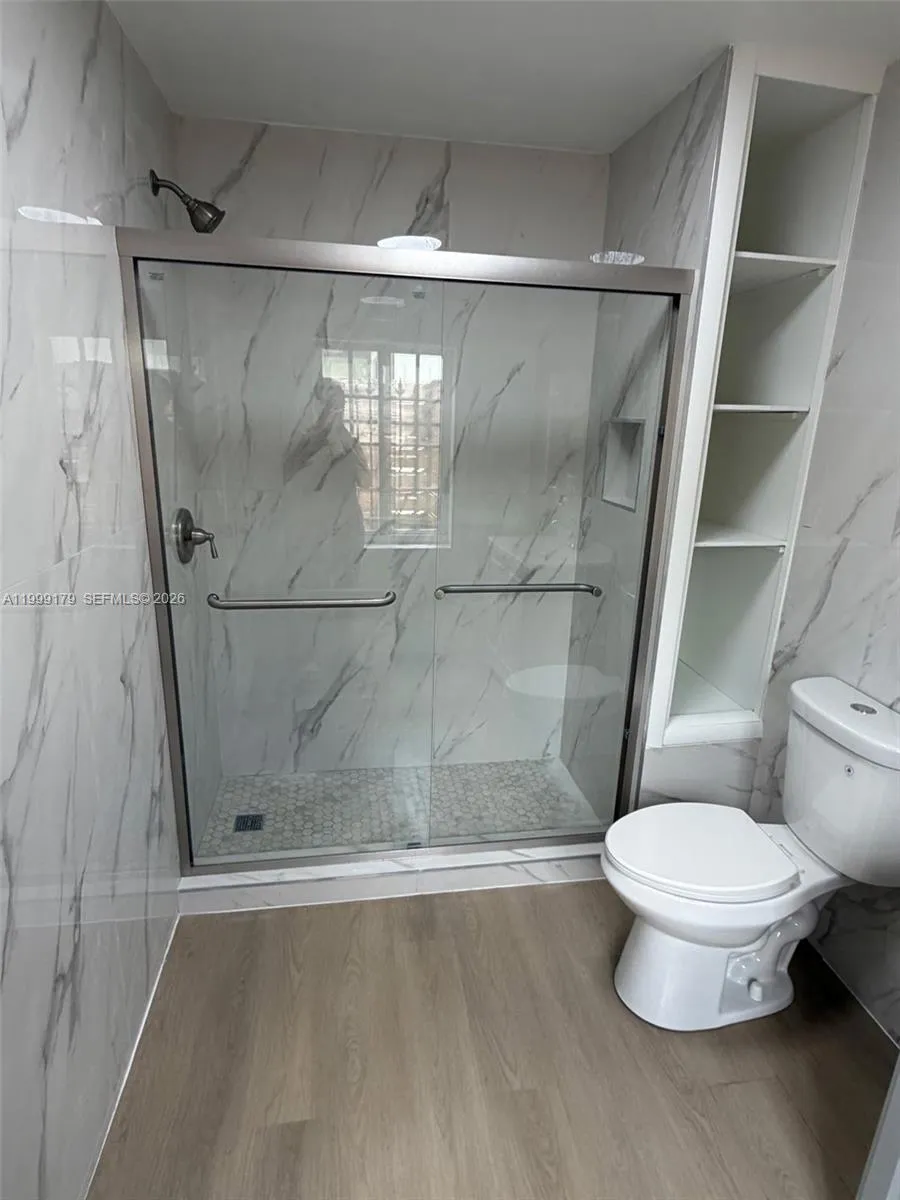 428 SW 15th Rd # 428, Miami FL 33129