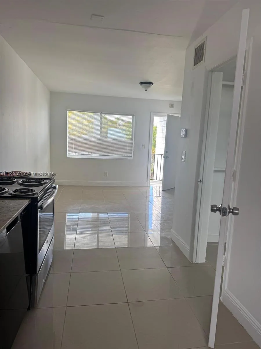 660 NE 88th Ter # 8, Miami FL 33138