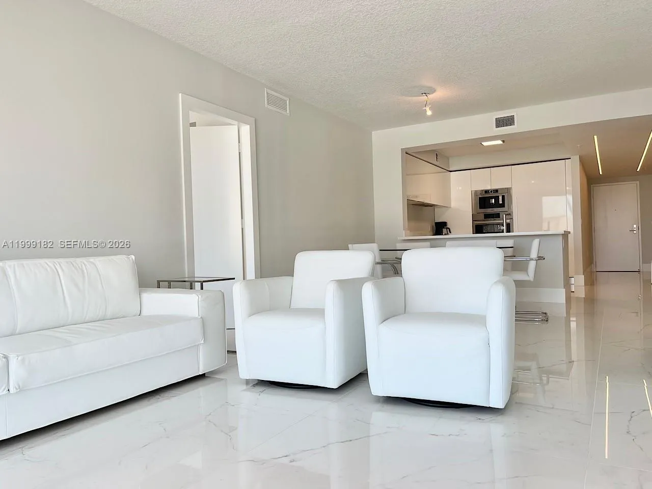 330 Sunny Isles Blvd # 905, Sunny Isles Beach FL 33160