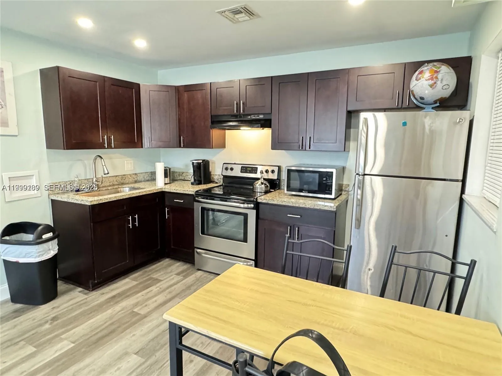 236 SE 9th Ave # 1, Pompano Beach FL 33060